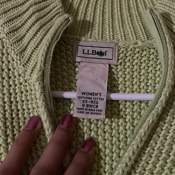 L.L Bean sweater - Picture 2 of 3